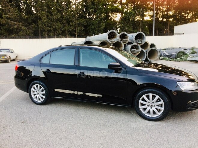 Volkswagen Jetta 2013, 72,000 km - 2.0 l - Bakı