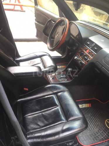 Mercedes C 280 1995, 236,888 km - 2.8 l - Bakı