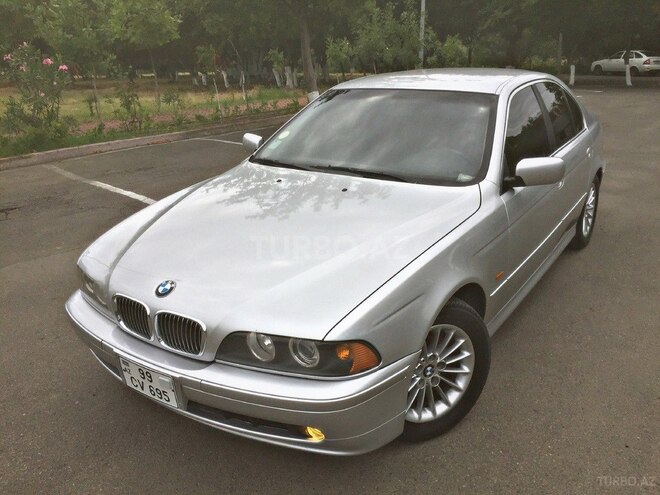 BMW 525 2002, 236,000 km - 2.5 l - Masallı