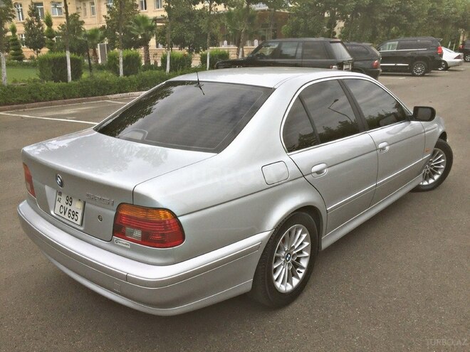 BMW 525 2002, 236,000 km - 2.5 l - Masallı