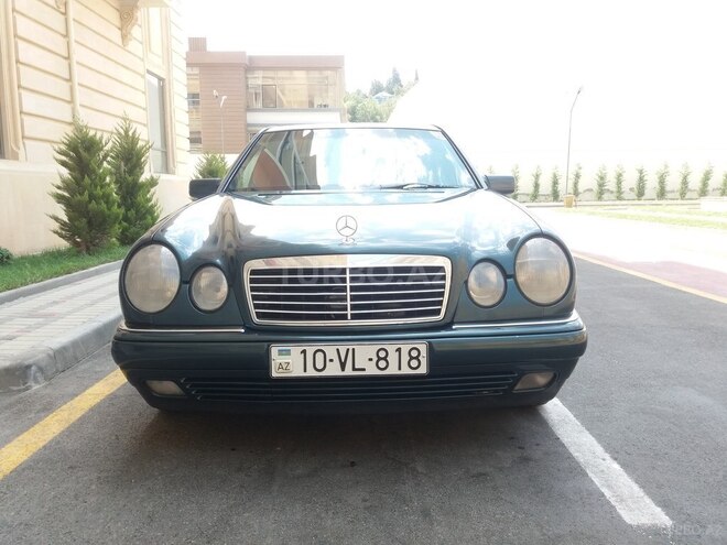 Mercedes E 230 1996, 235,000 km - 2.3 л - Sumqayıt