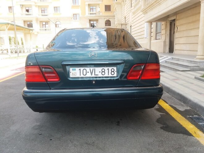 Mercedes E 230 1996, 235,000 km - 2.3 л - Sumqayıt