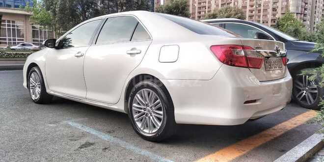 Toyota Camry 2013, 124,000 km - 2.5 л - Bakı