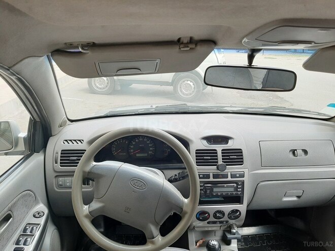 Kia Rio 2004, 252,000 km - 1.5 l - Gəncə