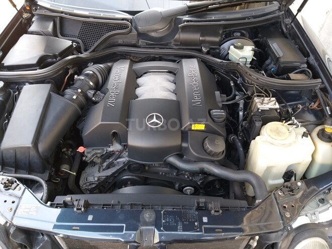 Mercedes E 240 1998, 280,000 km - 2.4 л - Bakı