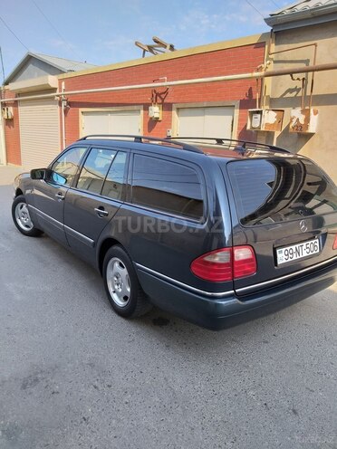 Mercedes E 240 1998, 280,000 km - 2.4 л - Bakı