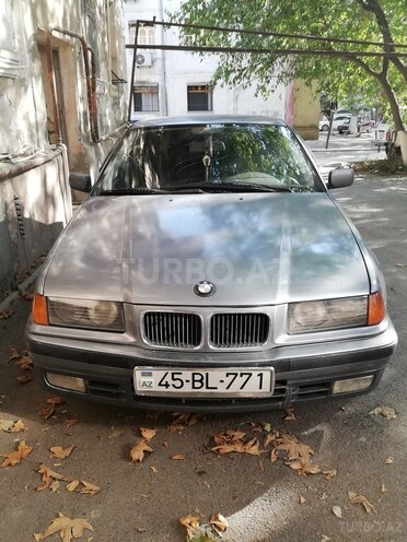 BMW 320 1993, 195,563 km - 2.0 l - Bakı