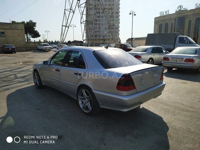 Mercedes C 200 2000, 290,000 km - 0.2 l - Bakı