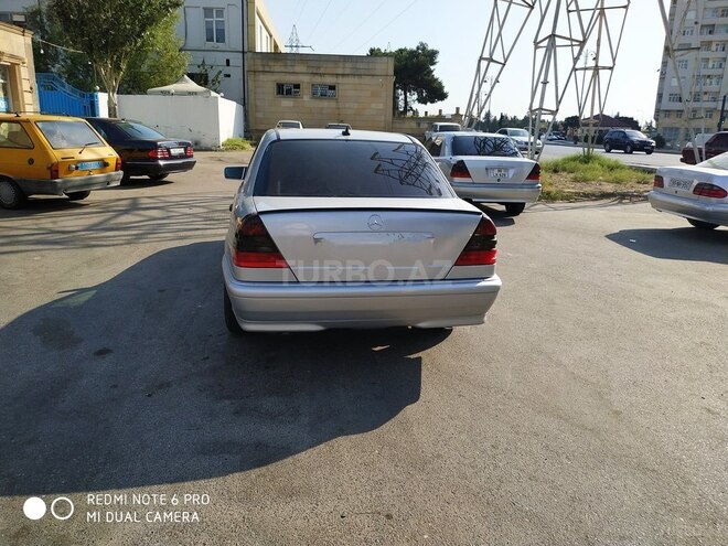 Mercedes C 200 2000, 290,000 km - 0.2 l - Bakı