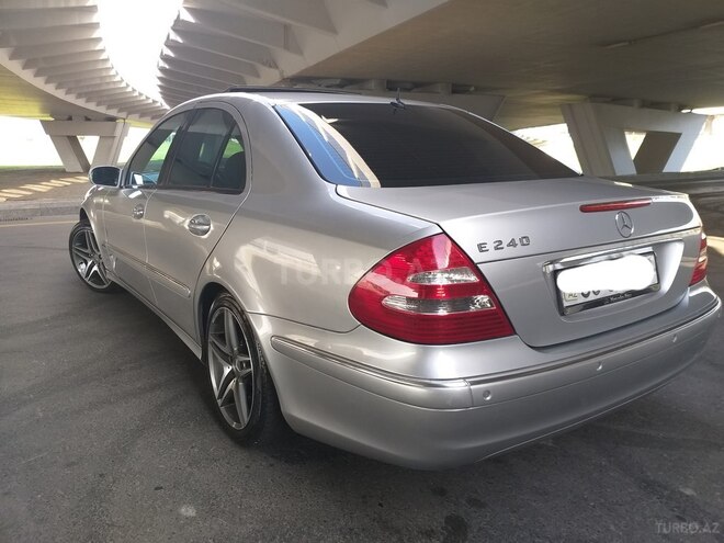 Mercedes E 240 2002, 273,308 km - 2.6 l - Bakı