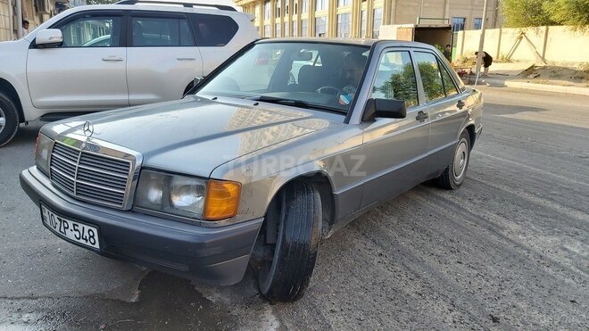 Mercedes 190 1992, 320,000 km - 1.8 l - Bakı