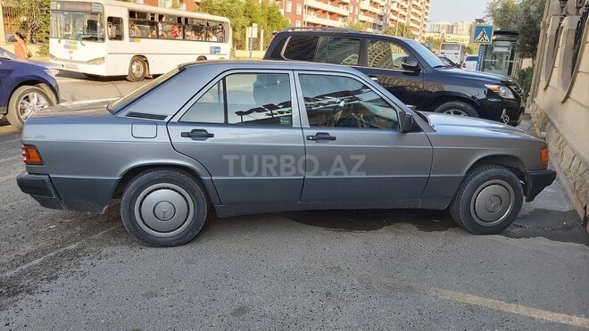 Mercedes 190 1992, 320,000 km - 1.8 l - Bakı