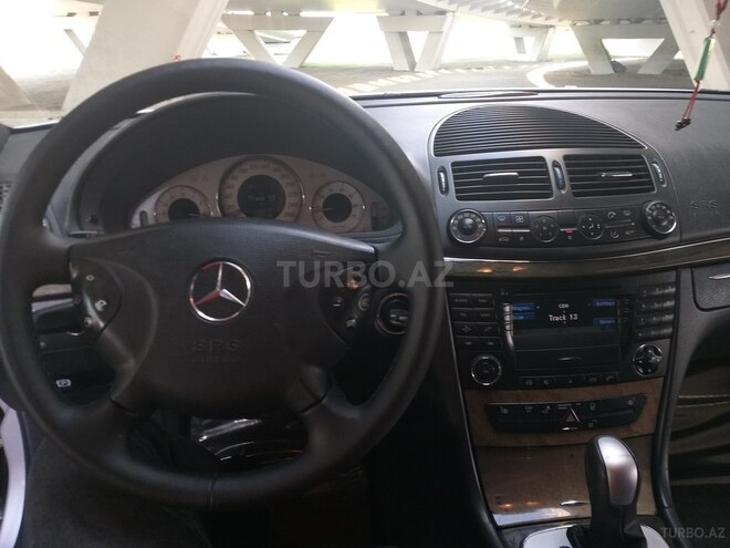 Mercedes E 240 2002, 273,308 km - 2.6 l - Bakı