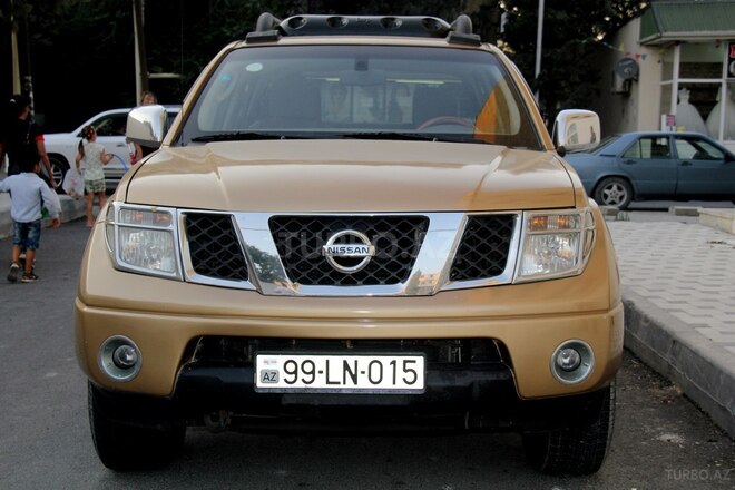 Nissan Navara 2008, 280,000 km - 2.5 l - Bakı