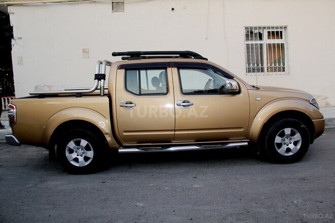 Nissan Navara 2008, 280,000 km - 2.5 l - Bakı