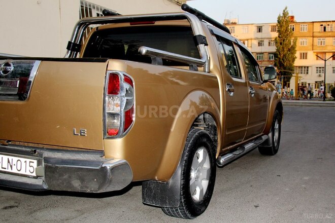 Nissan Navara 2008, 280,000 km - 2.5 l - Bakı