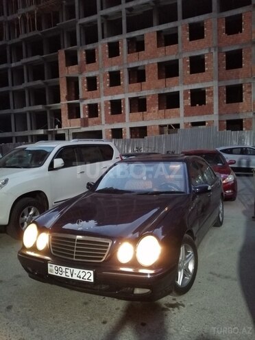 Mercedes E 240 2000, 210,000 km - 0.3 l - Bakı