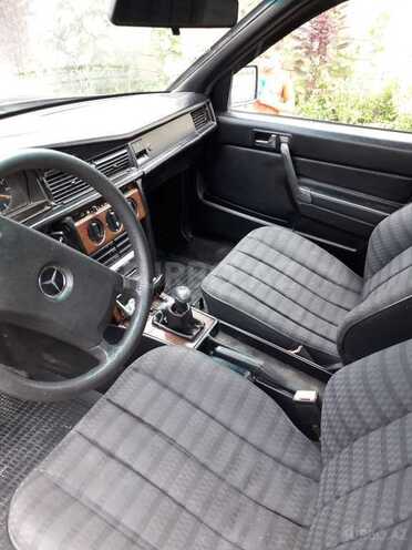 Mercedes 190 1991, 154,892 km - 1.8 l - Saatlı