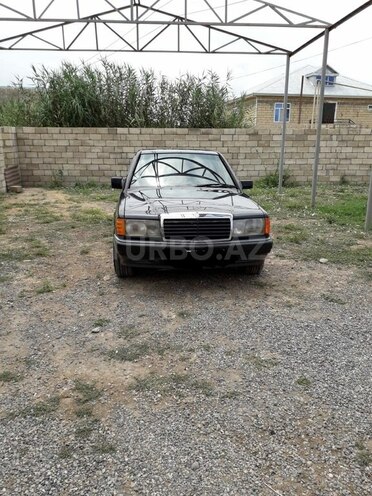 Mercedes 190 1991, 154,892 km - 1.8 l - Saatlı