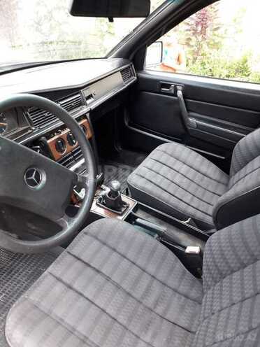 Mercedes 190 1991, 154,892 km - 1.8 l - Saatlı