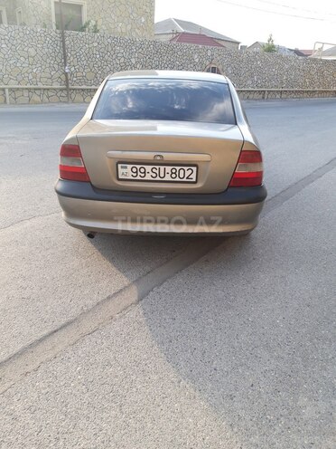 Opel Vectra 1996, 478,000 km - 1.6 l - Bakı