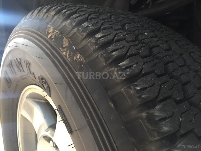 Toyota FJ Cruiser 2010, 180,000 km - 4.0 l - Bakı