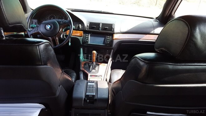 BMW 535 1998, 434,000 km - 3.5 l - Qusar