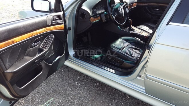 BMW 535 1998, 434,000 km - 3.5 l - Qusar