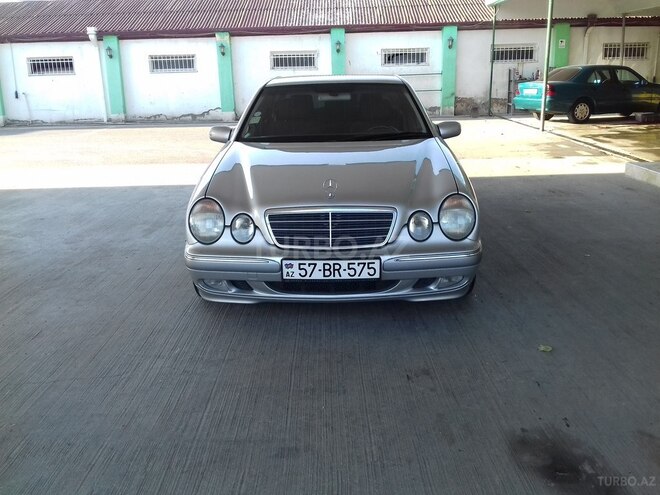 Mercedes E 260 2000, 345,000 km - 2.6 l - Gəncə