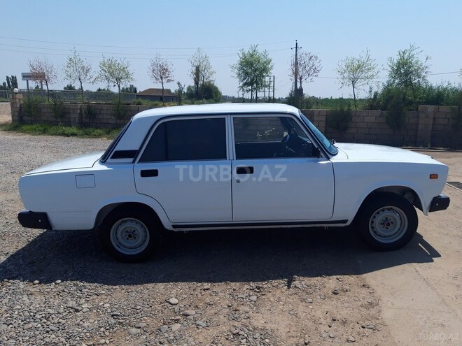 LADA (VAZ) 2107 2006, 119,000 km - 1.6 л - Saatlı