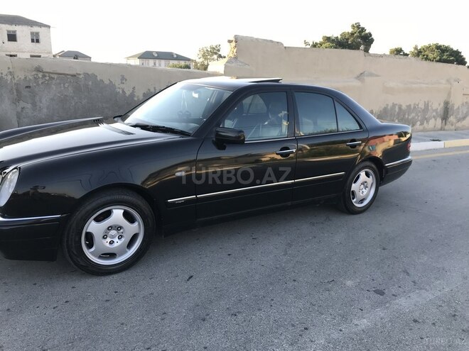 Mercedes E 240 2000, 170,000 km - 2.6 l - Siyəzən