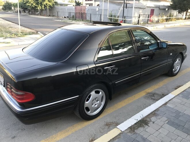Mercedes E 240 2000, 170,000 km - 2.6 l - Siyəzən