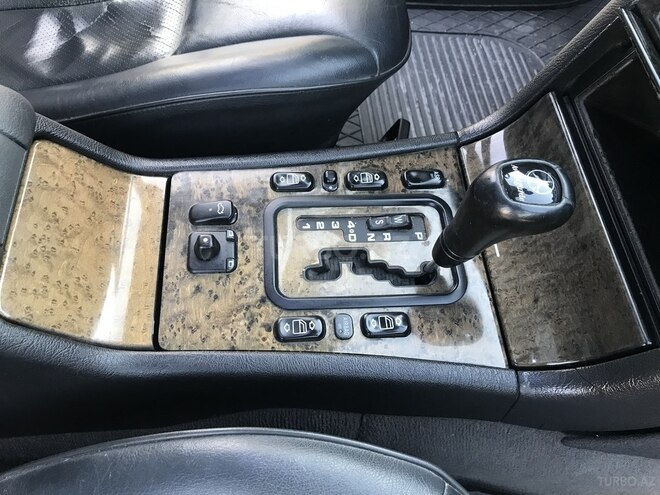 Mercedes E 240 2000, 170,000 km - 2.6 l - Siyəzən