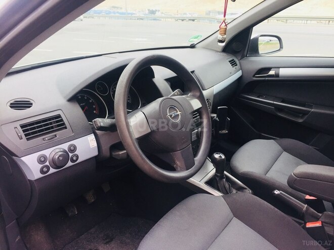 Opel Astra 2005, 182,000 km - 1.4 l - Bakı