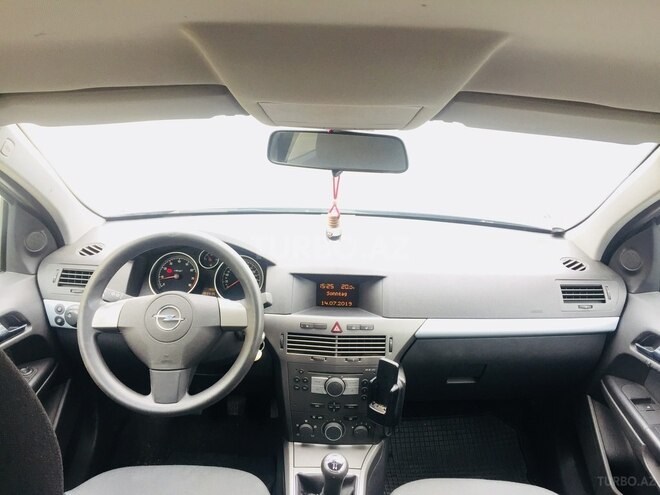 Opel Astra 2005, 182,000 km - 1.4 l - Bakı