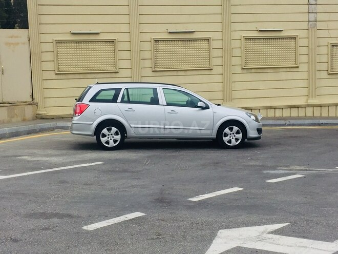 Opel Astra 2005, 182,000 km - 1.4 l - Bakı