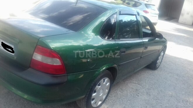 Opel Vectra 1997, 226,500 km - 2.0 l - Bakı