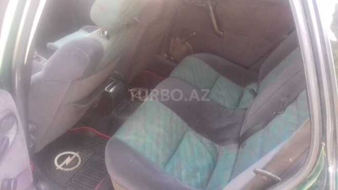 Opel Vectra 1997, 226,500 km - 2.0 l - Bakı