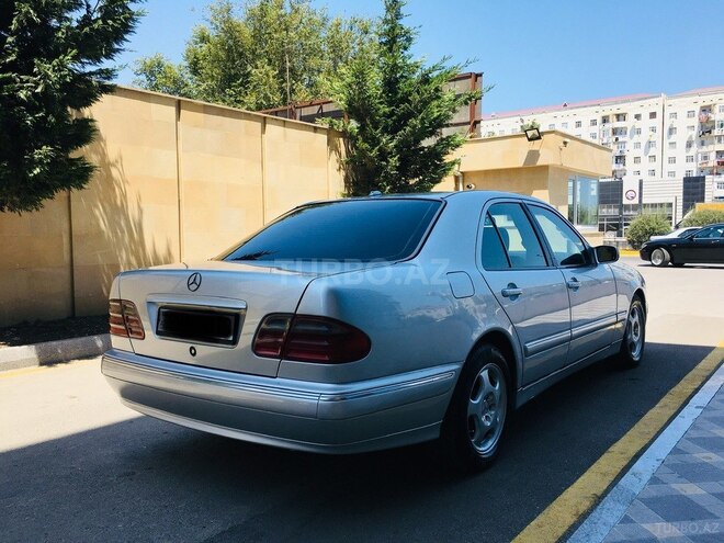 Mercedes E 320 1999, 343,000 km - 3.2 л - Xırdalan