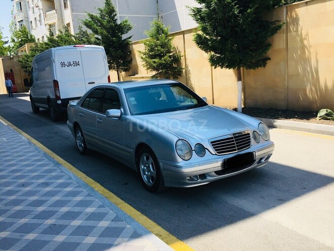 Mercedes E 320 1999, 343,000 km - 3.2 л - Xırdalan