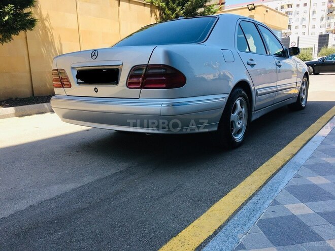 Mercedes E 320 1999, 343,000 km - 3.2 л - Xırdalan