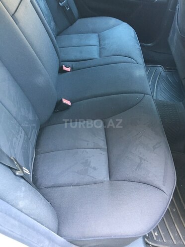 Mercedes E 320 1999, 343,000 km - 3.2 л - Xırdalan