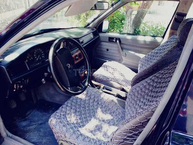 Mercedes E 180 1992, 275,000 km - 1.8 l - Gəncə