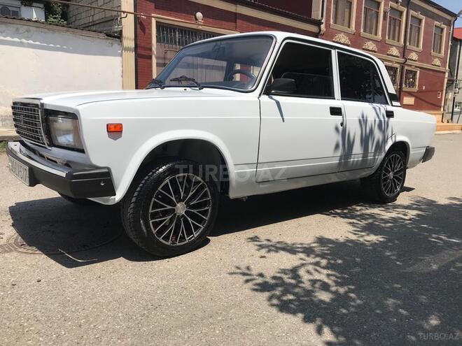 LADA (VAZ) 2107 2009, 235,000 km - 1.6 л - Quba