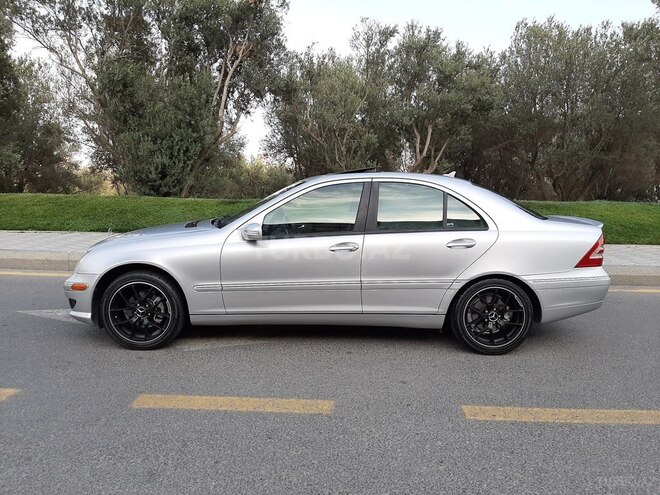 Mercedes C 200 2001, 189,000 km - 2.0 л - Bakı