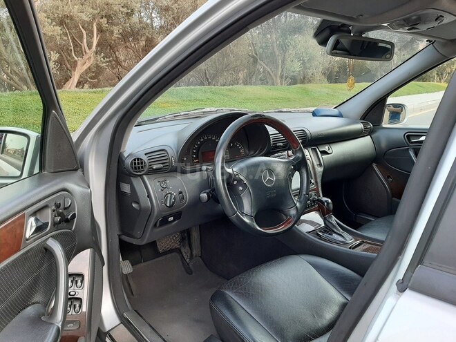 Mercedes C 200 2001, 189,000 km - 2.0 л - Bakı