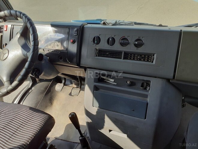Mercedes Vario 2000, 452,000 km - 2.8 l - Gəncə