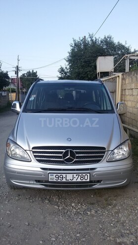 Mercedes Vito 115 2009, 240,000 km - 2.2 l - Qusar