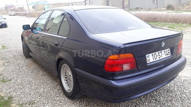 BMW 528 1997, 350,000 km - 2.8 l - Bakı