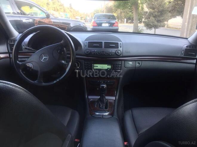 Mercedes E 220 2005, 350,000 km - 2.2 l - Bakı